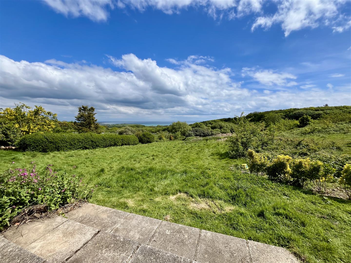 Warren Road, Fairlight